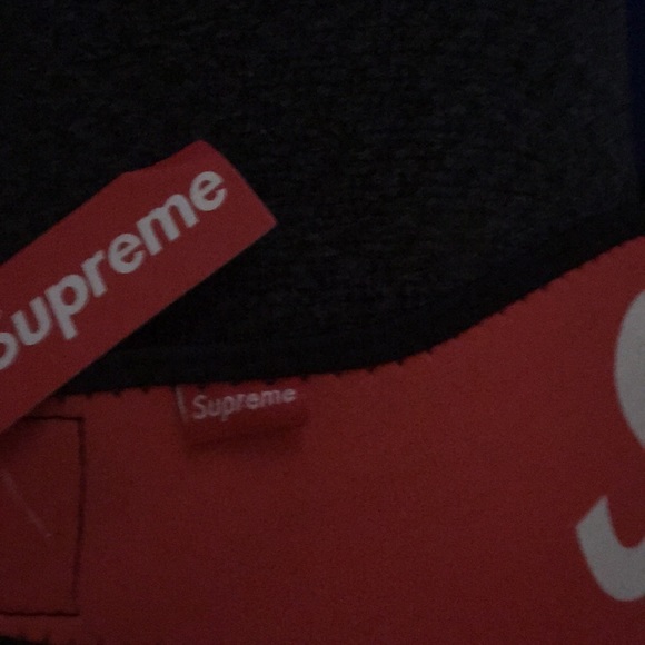 Supreme mask - Picture 2 of 3